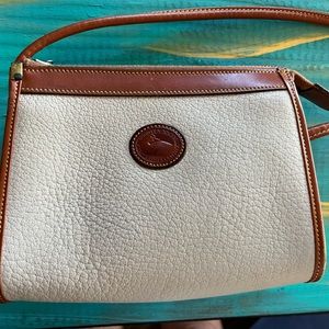 Vintage Dooney Bourke in good condition